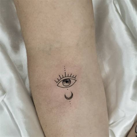 feminino tatuagem olho grego|Tatuagem de olho grego: 60 ideias repletas de。